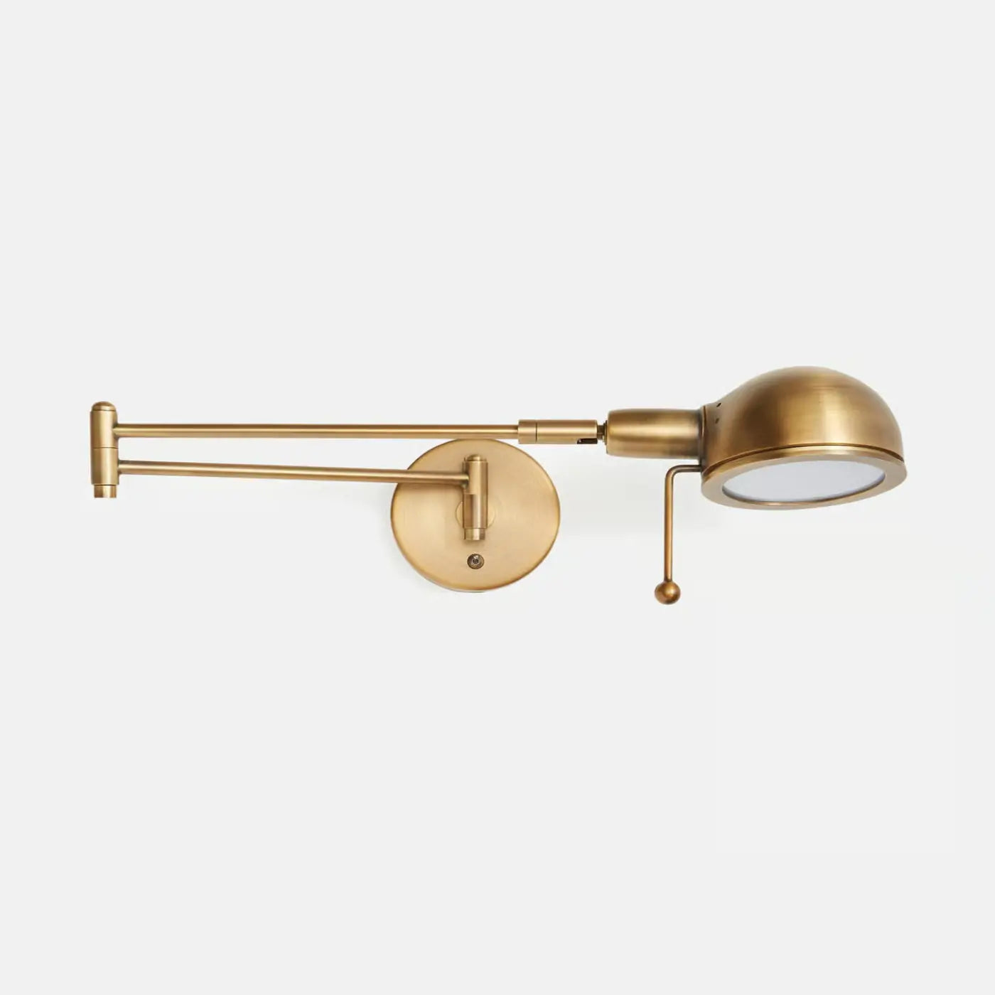reade-wall-light- antique-brass