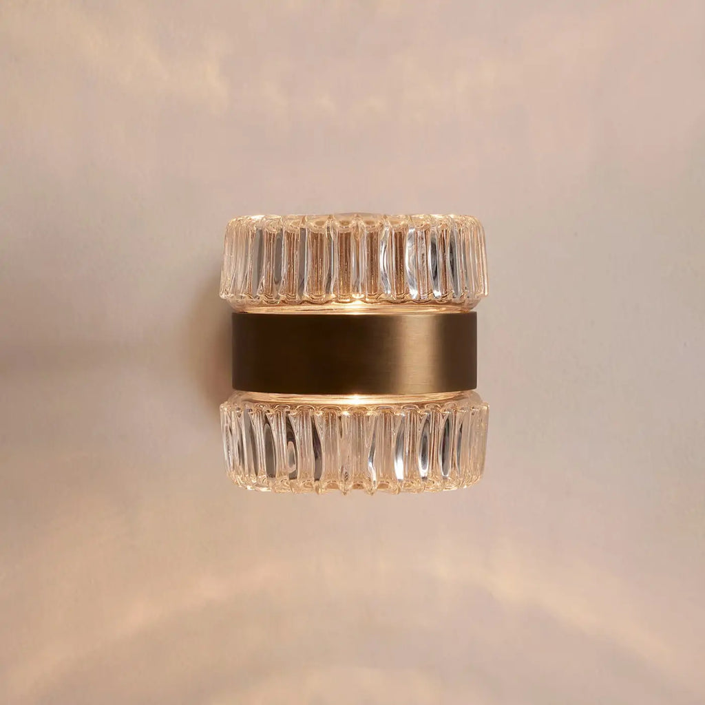 renato-wall-light