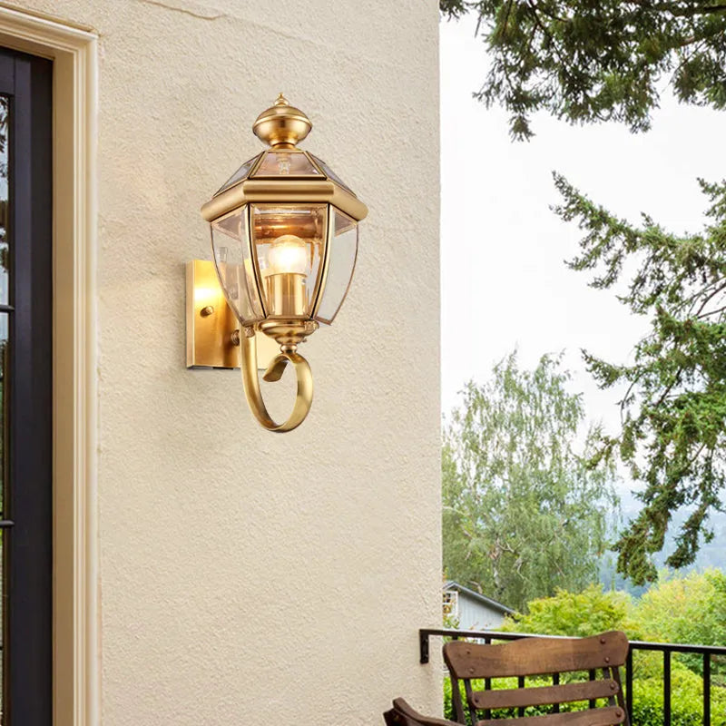 wall lighting in gold