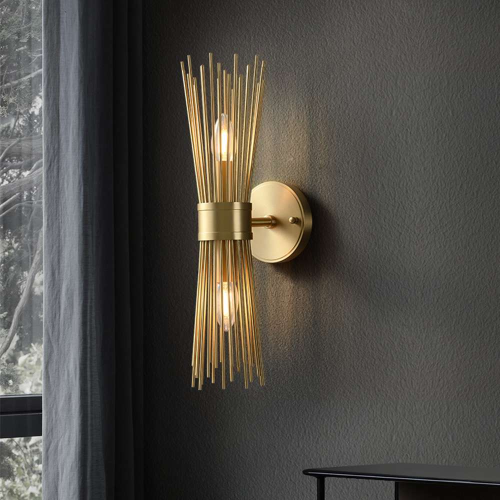 wall sconce in brass finish