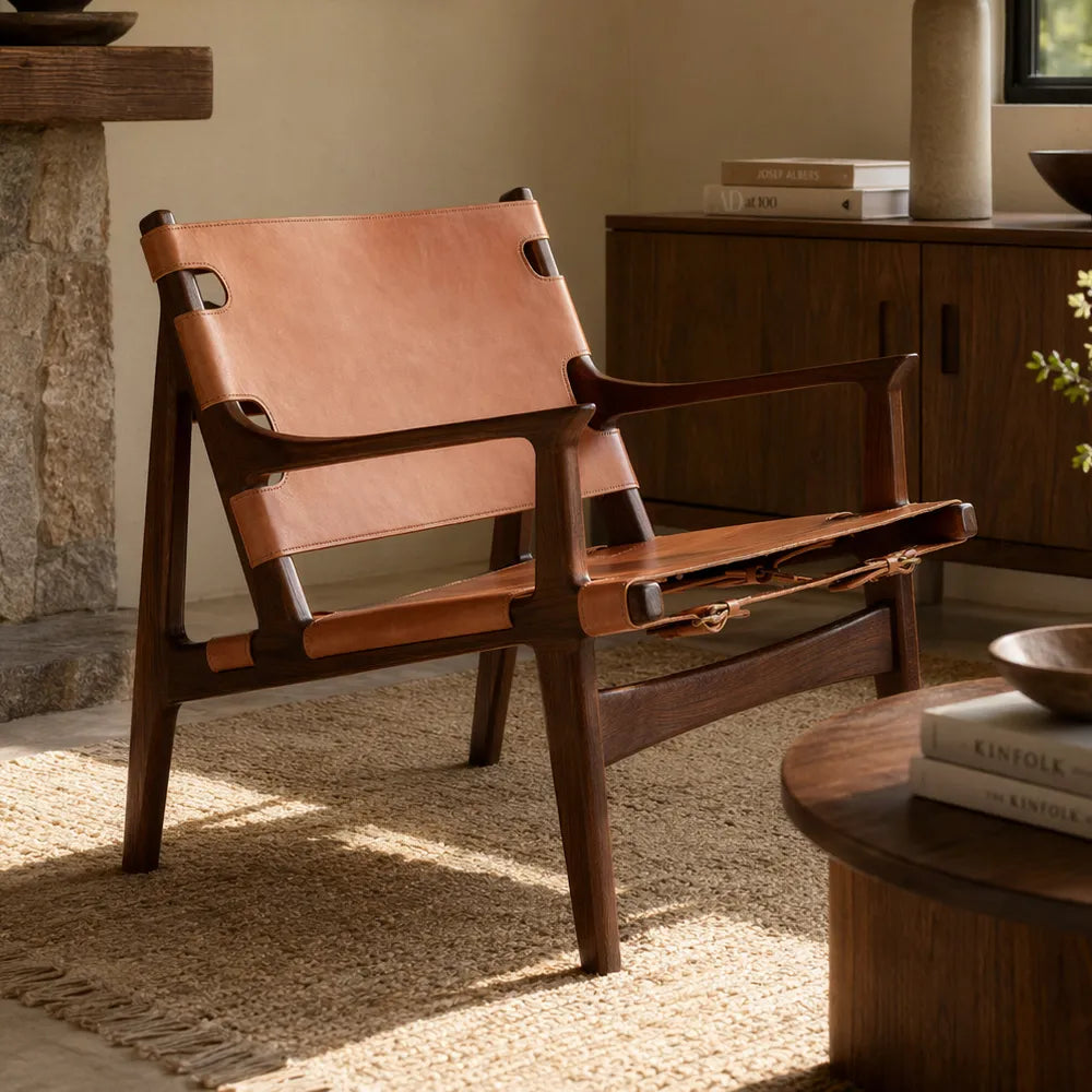 Sagrada Chair, Chestnut Leather Premium Lounge Chair