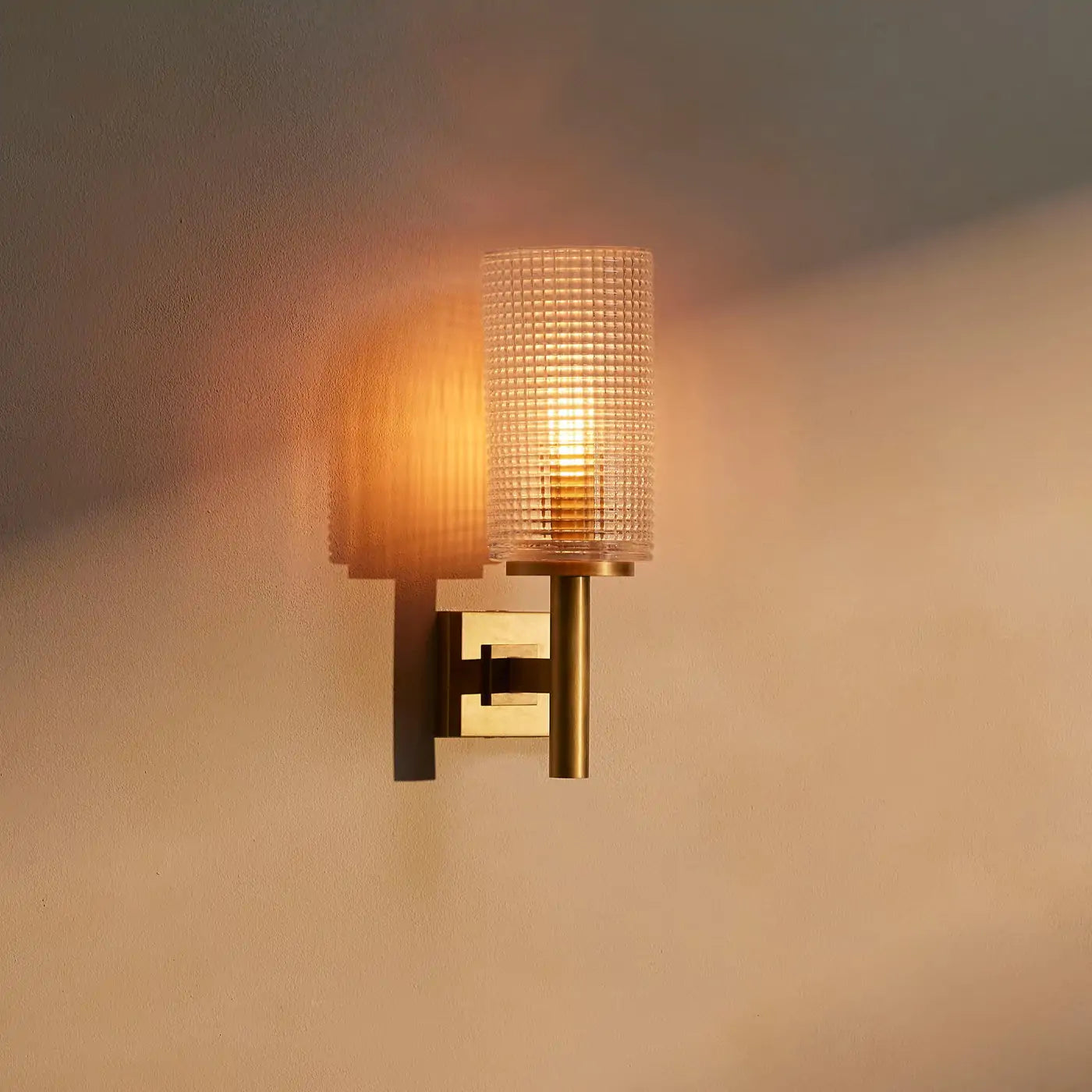 skye-wall-light