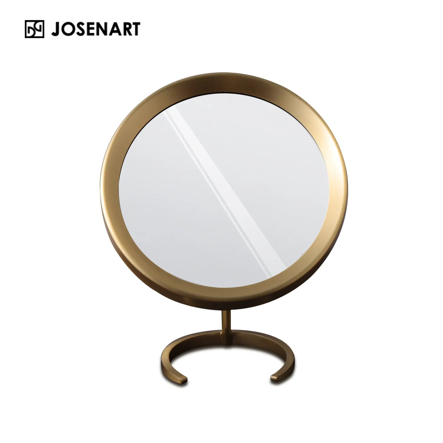 single decorative mirror