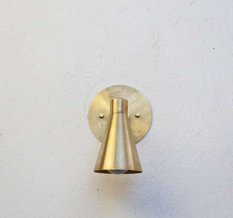 traditional wall sconce