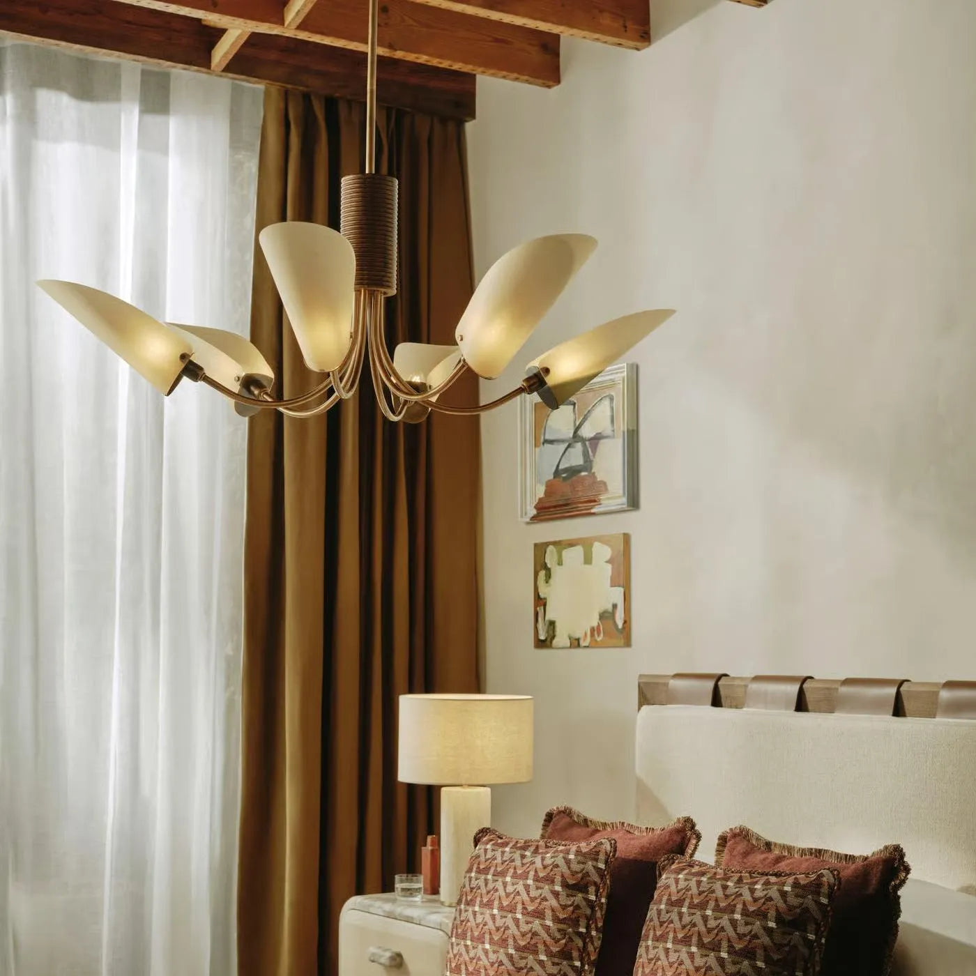 truman_chandelier