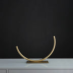 u-shaped vase