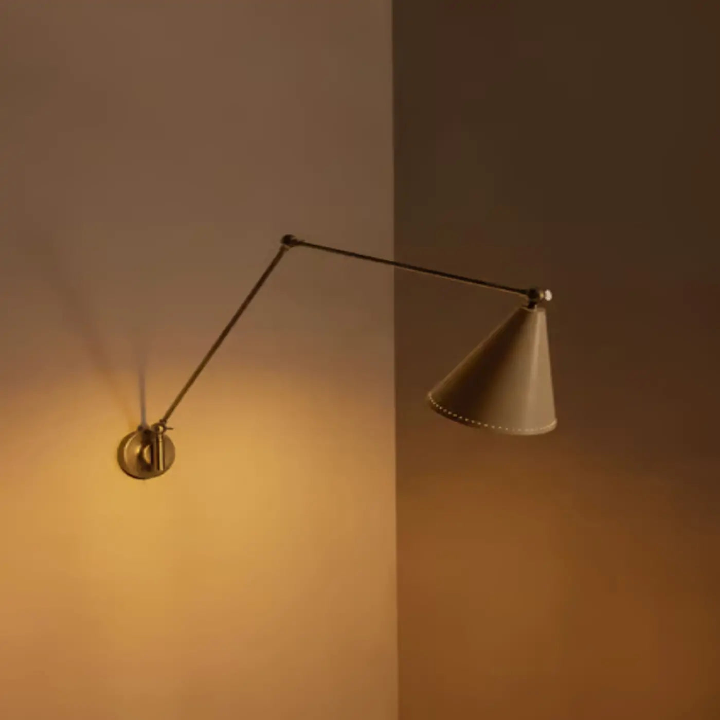 vincent-wall-light- cream-shade