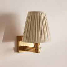 viola-wall-light