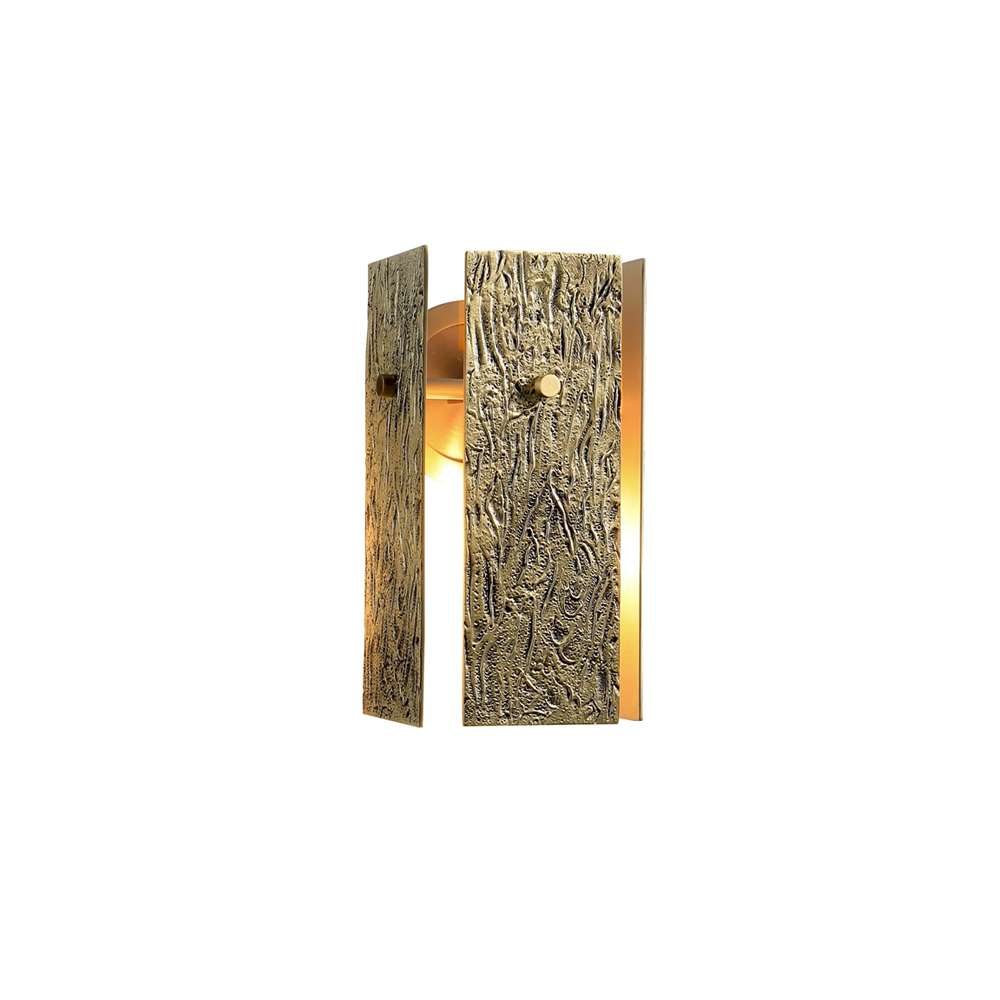 minimalist wall lighting